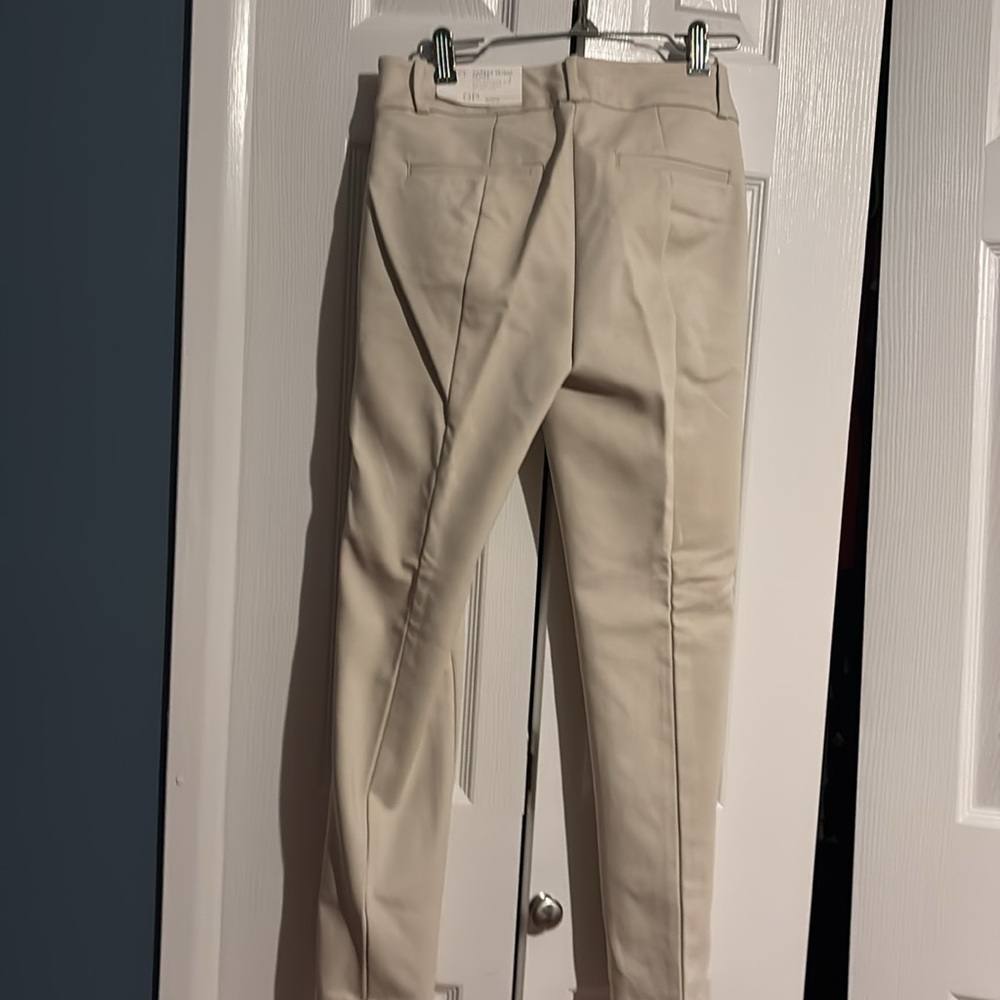 NWT LOFT modern skinny petite pants in cream size 0P - Picture 9 of 9